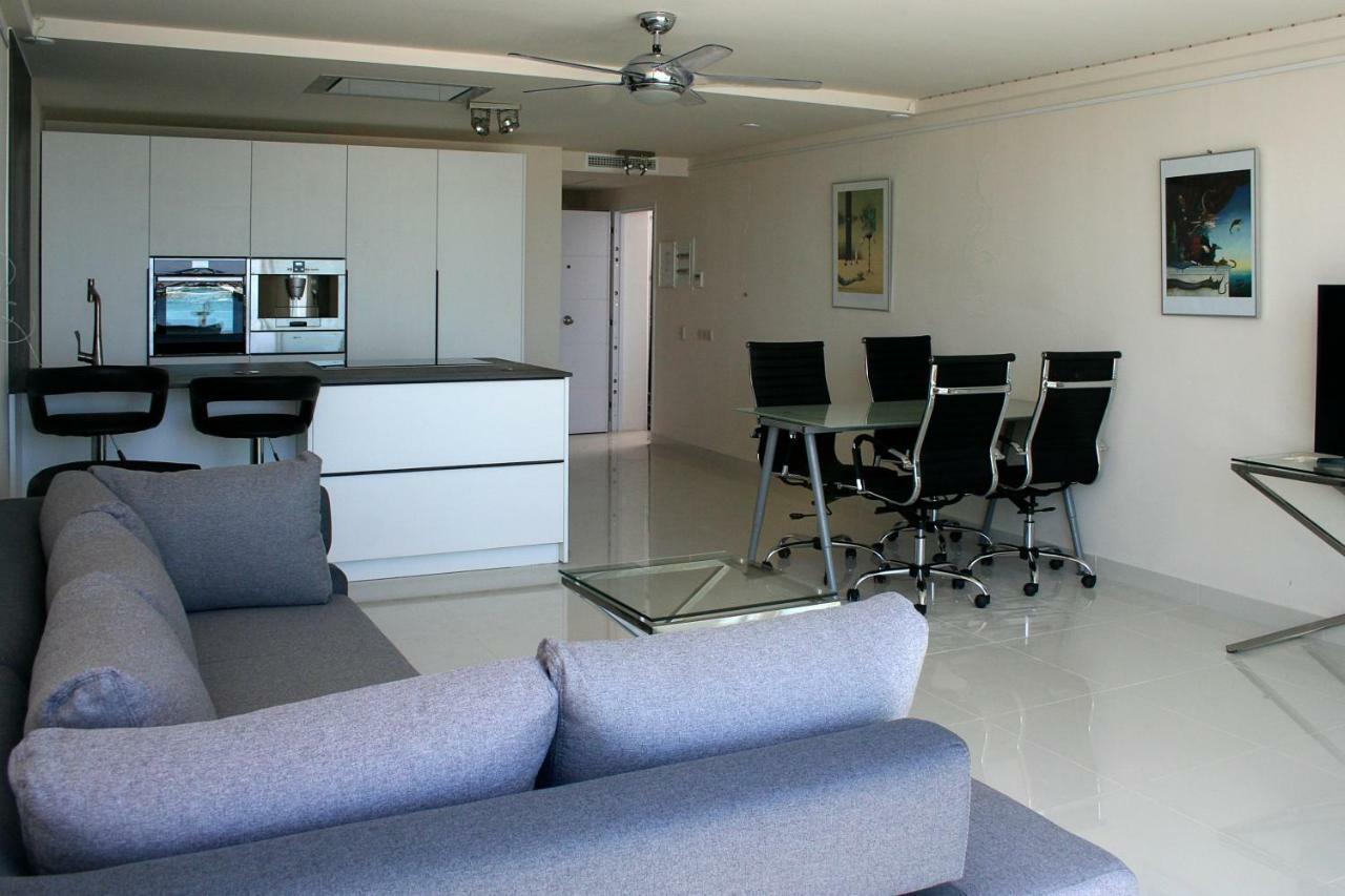 马尔韦利亚Front Port Line Sleeps 6公寓 外观 照片